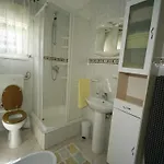 아파트 Coastal Comfort In